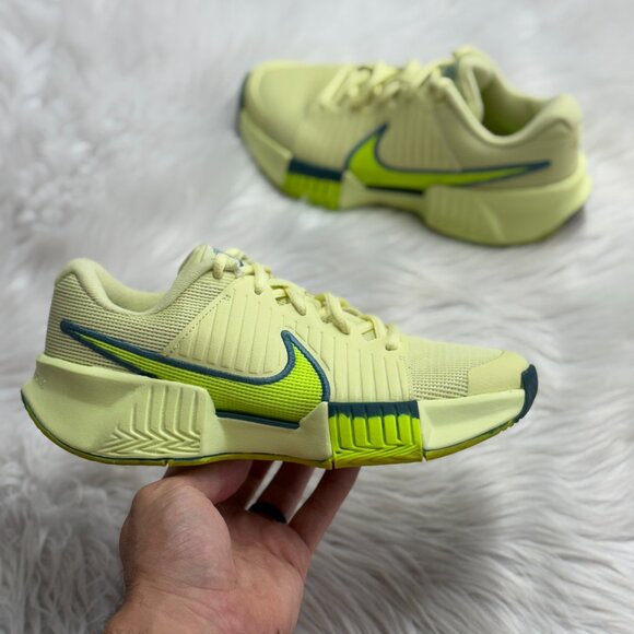 Nike GP Challenge Pro HC Premium Green Volt Womens HF1141-300 VNDS Sz 6.5 - Picture 1 of 7